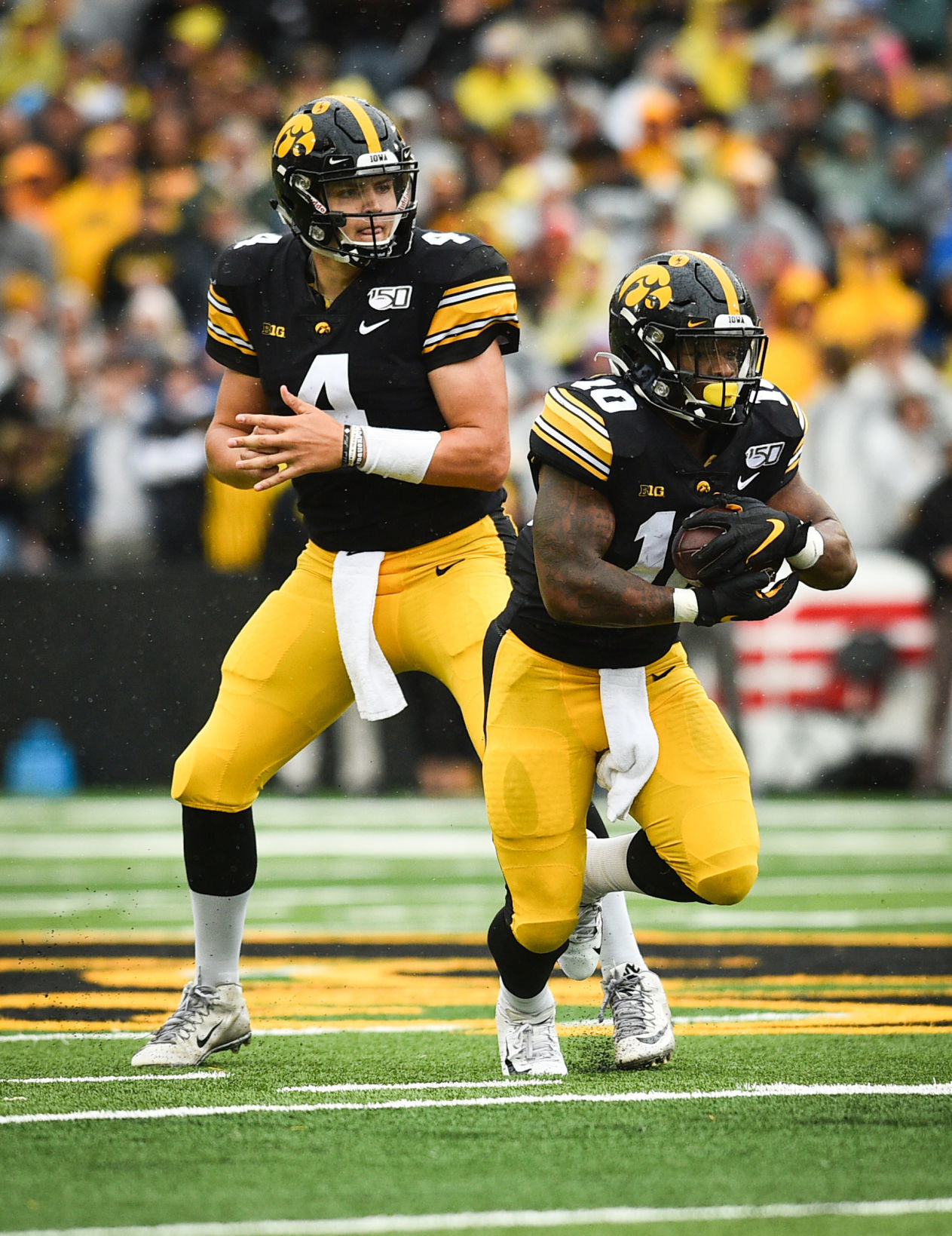 101919-qct-spt-purdue-ia-foot-059a.jpg